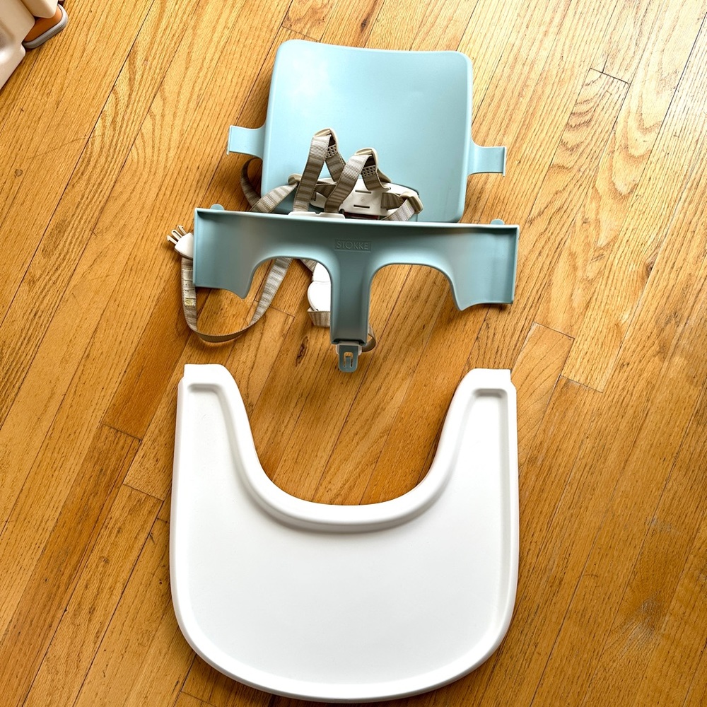 Stokke Tripp Trapp - infant seat and tray only. Not chair.